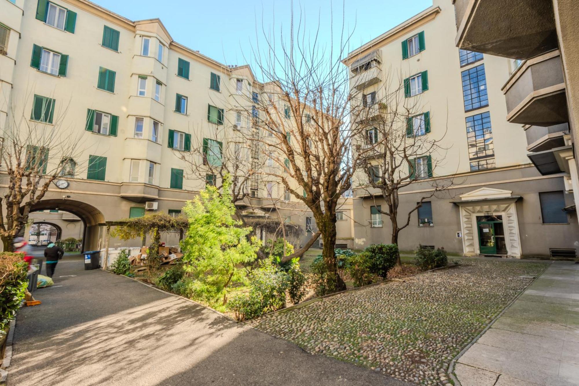 New And Functional Apartments Near The Metro Mediolan Zewnętrze zdjęcie
